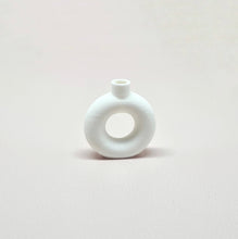Load image into Gallery viewer, Miniature Donut Vase
