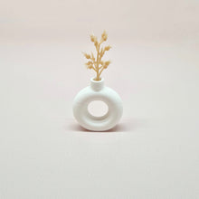 Load image into Gallery viewer, Miniature Donut Vase
