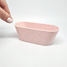 Load image into Gallery viewer, Dollhouse Oval Bathtub, Pink Granite
