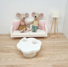 Load image into Gallery viewer, Flower Coffee Table, White

