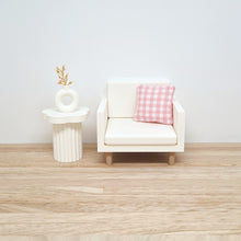Load image into Gallery viewer, Flower Side Table, White
