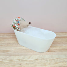 Load image into Gallery viewer, Dollhouse White Oval Bathtub
