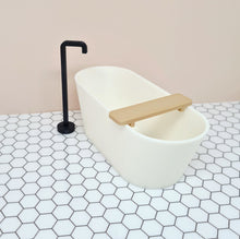 Load image into Gallery viewer, Dollhouse Deluxe Bath Package
