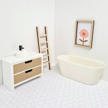 Load image into Gallery viewer, Dollhouse White Oval Bathtub
