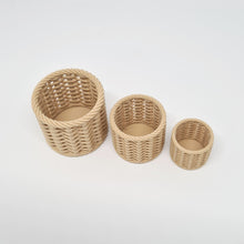 Load image into Gallery viewer, Dollhouse Miniature Baskets, Set of 3
